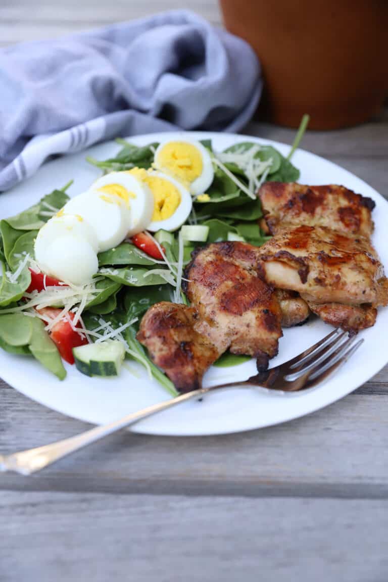 Quick Grilled Smoked Chicken Thighs