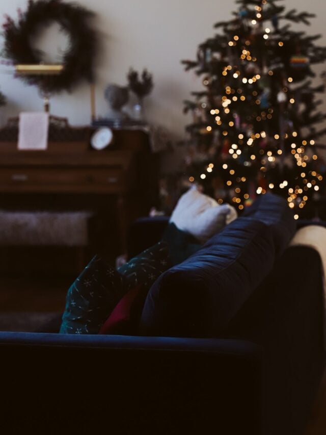 sparkly christmas tree in living room