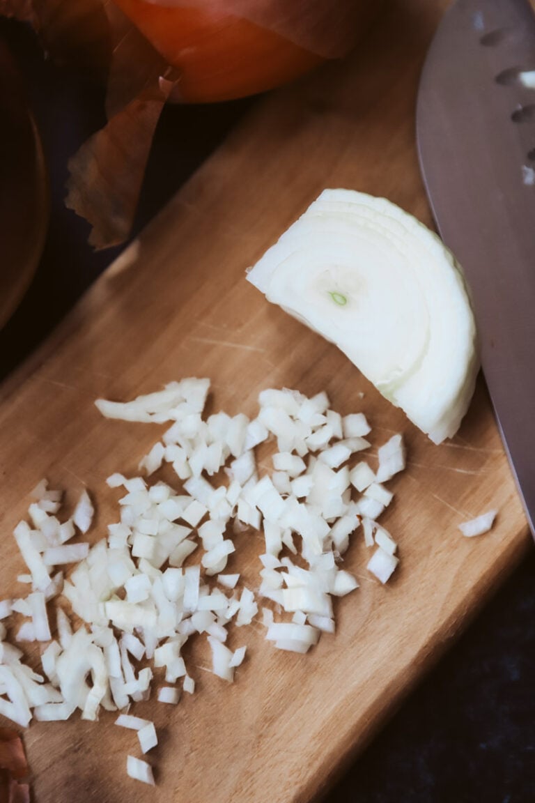 How to finely Chop an Onion without Crying The Quick Journey