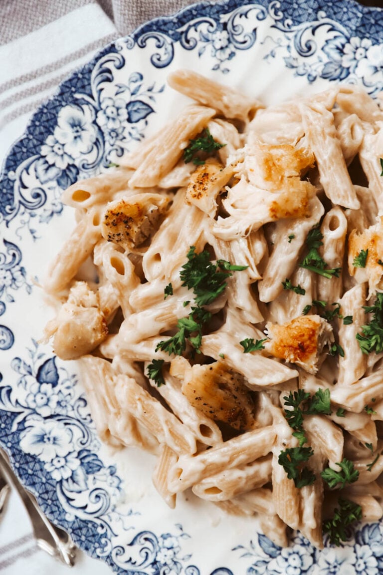 Creamy White Sauce Chicken Pasta The Quick Journey