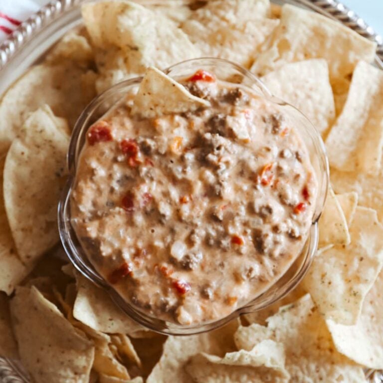 Creamy Queso Dip with Meat The Quick Journey